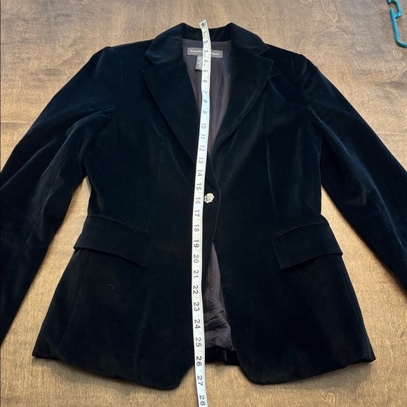 Banana Republic Black Velvet Blazer - Picture 9 of 9